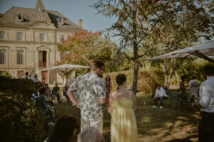 Privatisez Votre Château La Capelle pour vos mariages, événements et séjours champêtre-chic, sur un vignoble bordelais familial et de traditions !